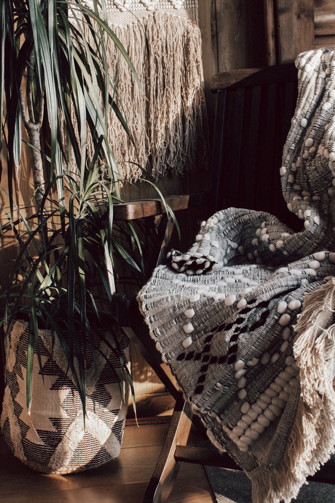 'The Shore Lark' Grey Textured Throw